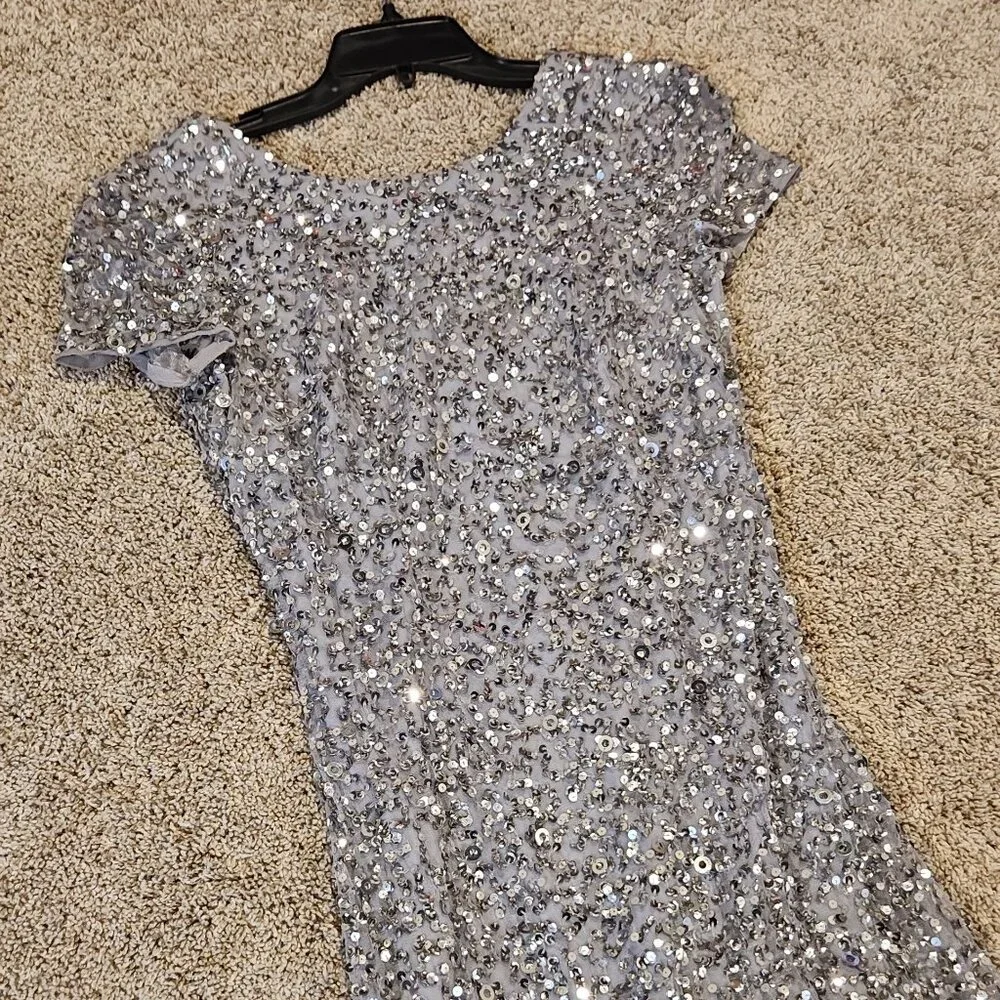 Sequin dress - Picture 1 of 4